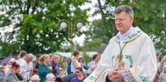 Apostolski nuncij nadbiskup dr. Ante Jozić